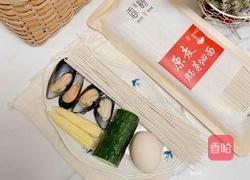 贻贝荞麦面的做法图解1