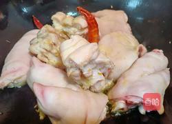 砂锅卤猪蹄的做法图解2