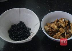 黑豆核桃饮的做法图解2