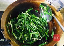 韭菜炒鸡蛋的做法图解7