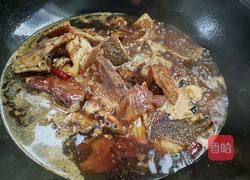 腊肉烧腊鱼的做法图解9