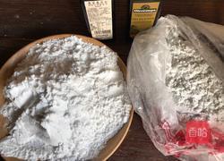 蛋黄肉松青团的做法图解1