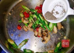 法式芦笋炒口蘑的做法图解11