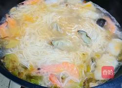 鲜虾鱼肉面的做法图解5