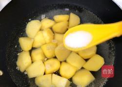 橄榄油烤土豆的做法图解3