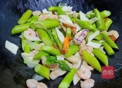 芦笋虾仁的做法图解7