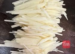 教科书级别酸辣土豆丝的做法图解2