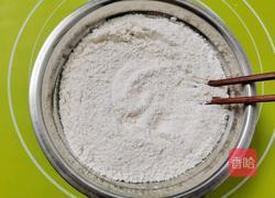 香菇洋葱大肉包子的做法图解6