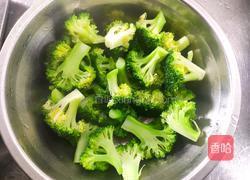 捞汁西兰花的做法图解4