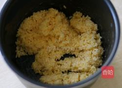 黄金炒饭的做法图解2