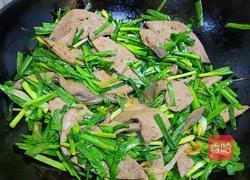 韭菜炒猪肝的做法图解6