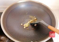 酱炒手撕包菜的做法图解5
