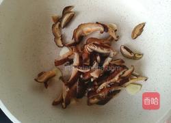 橄榄油香菇油菜的做法图解7