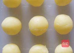 草莓奶球的做法图解4