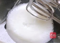 椰香戚风蛋糕的做法图解6