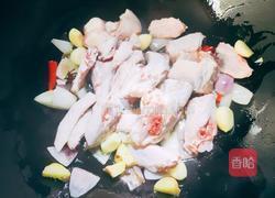 鸭翅炖芋头的做法图解5