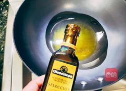 辣椒洋葱炒鸡蛋的做法图解2