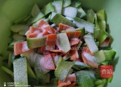 酸辣泡菜的做法图解3