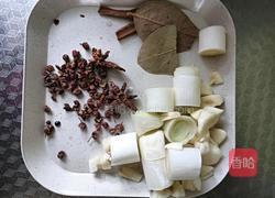 家常烧鸡块（婴儿老人版）的做法图解3