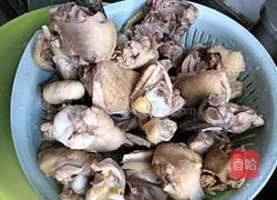 家常烧鸡块（婴儿老人版）的做法图解1