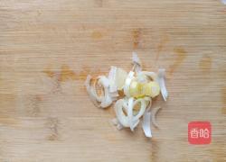 橄榄油秋葵炒鸡蛋的做法图解4