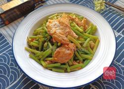 橄榄油蒜苔炒鸡蛋的做法图解12