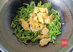 橄榄油蒜苔炒鸡蛋的做法图解9