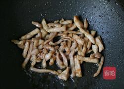 白玉菇炒肉的做法图解5