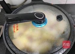 家常版白菜炖五花肉的做法图解8