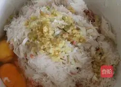 Illustration of how to make fried radish balls 4