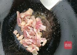 白菜炖土豆的做法图解1