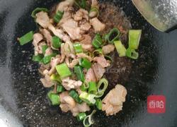 白菜炖土豆的做法图解2