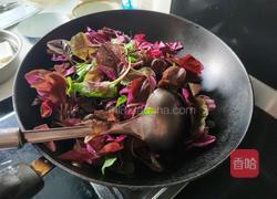 蒜瓣炒苋菜的做法图解3