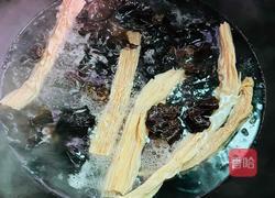 腐竹拌耳子的做法图解4