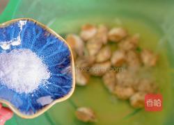 白灼花螺的做法图解2