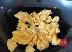 韭菜鸡蛋饺子的做法图解2