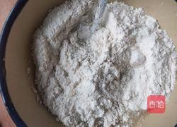 椰蓉蔓越莓螺旋酥（纯手工）的做法图解2