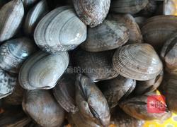 蒜蓉金针菇花甲的做法图解1