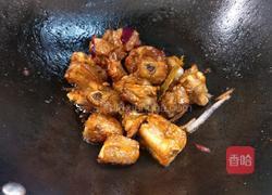 排骨烧板栗的做法图解4