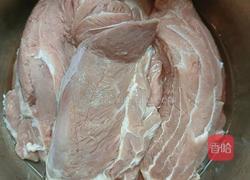 酱牛肉的做法图解1
