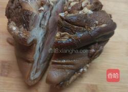 酱肘子的做法图解11