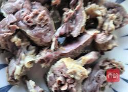 腊鸭煲仔饭的做法图解1
