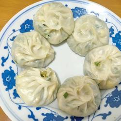 韭菜鸡蛋烫面包子的做法[图]