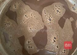 巧克力慕斯蛋糕的做法图解2