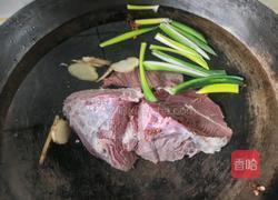 朝鲜族牛肉汤的做法图解1