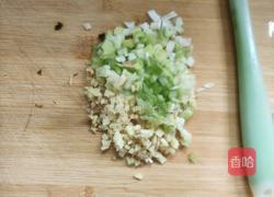 鲜虾蔬菜饼的做法图解2