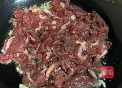 芹菜炒牛肉的做法图解4