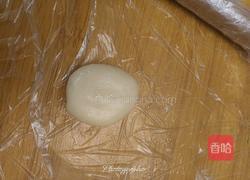 小熊猫蛋黄酥的做法图解10