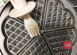 快手早餐华夫饼的做法图解1