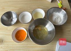 电饭煲蛋糕的做法图解1